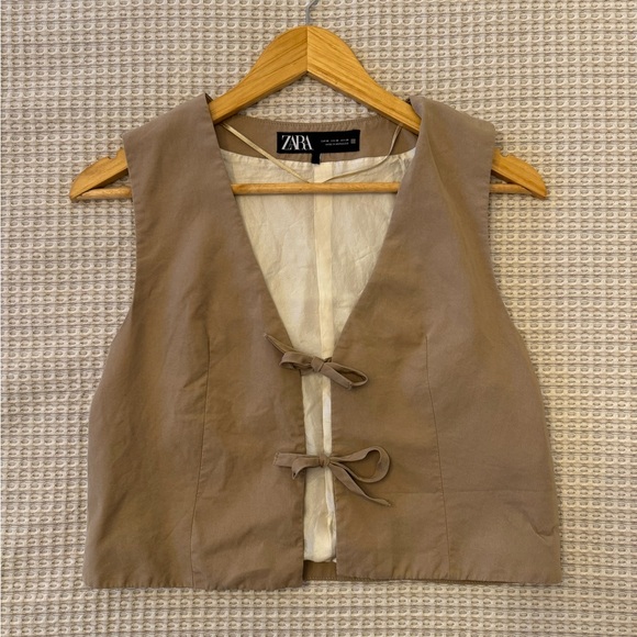 Zara Tan Top with Ties - Picture 1 of 4